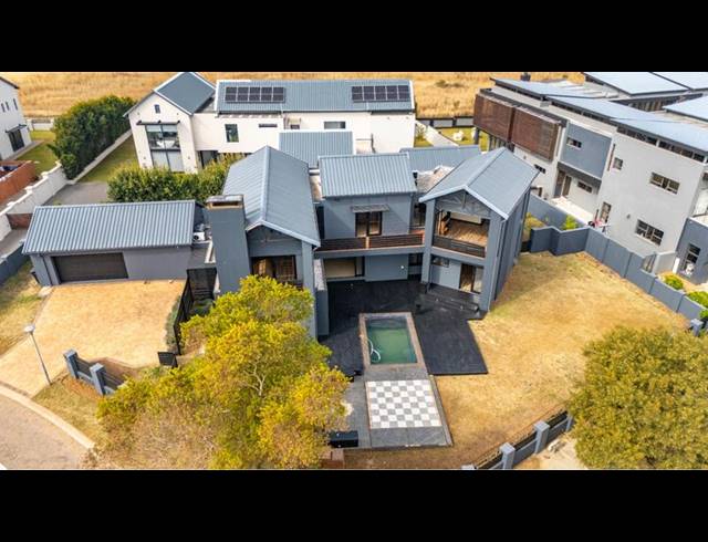 4 BEDROOM HOUSE FOR SALE IN COPPERLEAF ESTATE